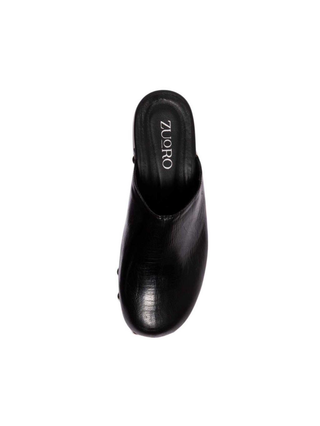 Vista superior del modelo Tabata, mostrando la cobertura total del empeine y la silueta robusta de la punta redonda